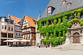 Marktplatz mit Rathaus, Quedlinburg, Harz, Sachsen-Anhalt, Deutschland, Europa