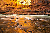 USA, Arizona, Grand Canyon National Park. House Rock Rapid im Marble Canyon.