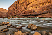 USA, Arizona, Grand Canyon National Park. House Rock Rapid im Marble Canyon.