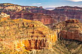 USA, Arizona, Grand-Canyon-Nationalpark. Landschaft vom Nordrand des Roosevelt Point.