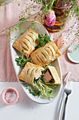 Salmon fillet in puff pastry with spinach and cream cheese