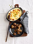 Meatballs with 'fake' potato gratin