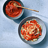 Spaghetti with tomato sauce