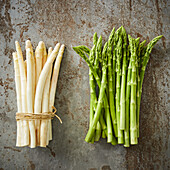Bunch of white and green asparagus