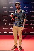 Podcaster Ricardo Moya auf dem roten Teppich bei den MIN Independent Music Awards 2024, Zaragoza, Spanien