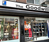 Goodwill-Kleiderladen, Außenansicht, West 14th Street, New York City, New York, USA