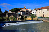 Frankreich,Nouvelle Aquitaine,Lot et Garonne department (47),Nerac,old bridge and Baise river