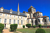 Frankreich,Nouvelle Aquitaine,Vienne department,Saint Savin abbey (Unesco worl heritage)