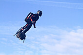 Departure of the crossing of the Channel successful on 04/08/2019 by Franky Zapata,the man flying with his Flyboard