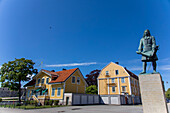 Europe,Scandinavia,Sweden. Karlskrona. admiral Hans Wachtmeister. Monument. Kungsbron