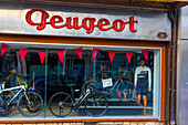 Peugeot-Zweiräder-Schild