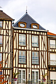 France,Grand Est,Marne,Châlons-en-Champagne. Facade of half-timbered house in the city center