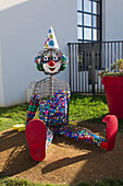 Frankreich,Les Herbiers,85,Sammelstelle in Form eines Clowns zum Sammeln von Plastikmützen,für einen Verein für Behinderte