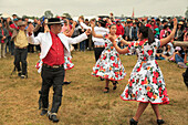 Chile,Seenplatte,Nueva Braunau,Folklorefestival,Menschen,Tänzer,