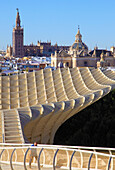 Spain,Andalusia,Seville,Metropol Parasol,Las Setas,Cathedral,Iglesia de San Salvador (arch. Jurgen Mayer)