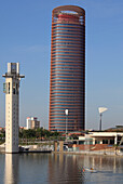 Spanien,Andalusien,Sevilla,Torre Schindler (Arch. Guillermo Vazquez Consuegra),Torre Sevilla (Arch. Cesar Pelli),Fluss Guadalquivir