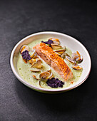 Salmon in wakame foam with mussels and trout caviar