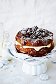 THE AUSTRALIAN WOMAN S WEEKLY - LOVE TO BAKE - HL0856 - THE LAZY BAKER - COOKIES &amp; CREAM LAYER CAKE Image