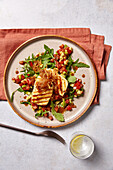 Spicy halloumi with honey onions, avocado and rocket