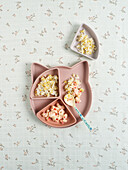 Lentil rice with prawns in children's portion