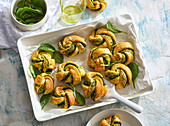 Spinach and cheese knots with garlic and parmesan