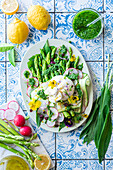 Asparagus with burrata and wild garlic pesto