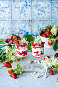 Strawberry elderflower Eton mess