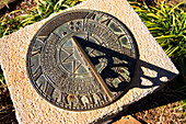 Sundial at Parkes radio observatory