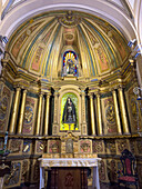 Statue der Jungfrau Maria in einer Seitenkapelle der Metropolitan-Kathedrale, Buenos Aires, Argentinien.