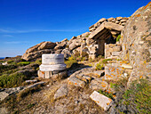 Grotte des Herakles, Berg Kynthos, Archäologische Stätte von Delos, UNESCO-Welterbe, Insel Delos, Kykladen, Griechische Inseln, Griechenland, Europa