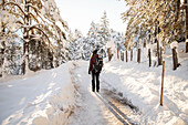 Winterzeit mit viel Schnee in den Bayerischen Alpen, Garmisch-Partenkirchen, Deutschland, Europa