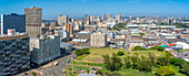 Blick von oben auf die Skyline von Durban, Durban, Provinz KwaZulu-Natal, Südafrika, Afrika