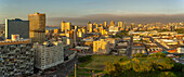 Blick von oben auf die Skyline von Durban bei Sonnenaufgang, Durban, Provinz KwaZulu-Natal, Südafrika, Afrika