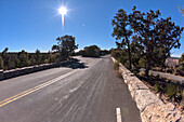 Das Ende der Hermit Road, Hermits Rest liegt gleich hinter dem Parkplatz, Grand Canyon, Arizona, Vereinigte Staaten von Amerika, Nordamerika