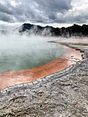 Champagne Pool, geothermisches Gebiet, Te Puia, Gisborne District, Nordinsel, Neuseeland, Pazifik