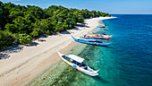 Luftaufnahme eines weißen Sandstrandes in Grande Santa Cruz Island, Zamboanga, Mindanao, Philippinen, Südostasien, Asien