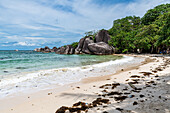 Huge granite rocks on Tanjung Kelayang Beach, Belitung island off the coast of Sumatra, Indonesia, Southeast Asia, Asia