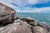 Riesige Granitfelsen auf Pulau Kelayang, Insel Belitung vor der Küste Sumatras, Indonesien, Südostasien, Asien