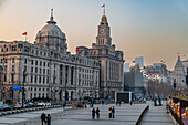 The Bund, waterfront area, Central Shanghai at sunset, Shanghai, China, Asia