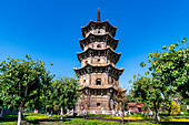 Pagoda in the Kaiyuan Temple, UNESCO World Heritage Site, Quanzhou, Fujian, China, Asia