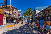 View of shops on 5th Avenue, Playa del Carmen, Caribbean Coast, Yucatan Peninsula, Riviera Maya, Mexico, North America