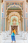 Woman at the Patrika Gate, Jaipur, Rajasthan, India, Asia