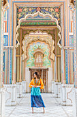 Woman at the Patrika Gate, Jaipur, Rajasthan, India, Asia