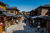 Street scene in the Old quarter, Kyoto, Honshu, Japan, Asia