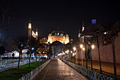 Beleuchtete Hagia Sophia Großmoschee bei Nacht, UNESCO-Weltkulturerbe, Istanbul, Türkei, Europa