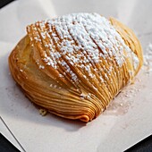 Italy, Campania, Naples, historical centre listed as World Heritage by UNESCO, Galleria Umberto I, Sfogliatella Mary, sfogliatella