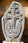 Armenien, Region Armavir, Etchmiadzin, religiöser Komplex von Etchmiadzin, der von der UNESCO zum Weltkulturerbe erklärt wurde, khatchkar (geschnitzte Gedenkstele)