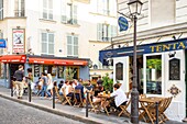 France, Paris, Rue Lepic