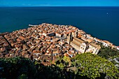 Italy, Sicily, Cefalu, general view from the rockt promontory of la Rocca