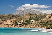 Greece, Crete, Kokkinos Pirgos, beach and view to Kedros mountain